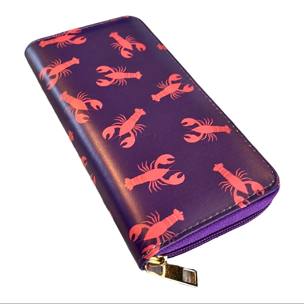 Crawfish Full Size Wallet NWOT